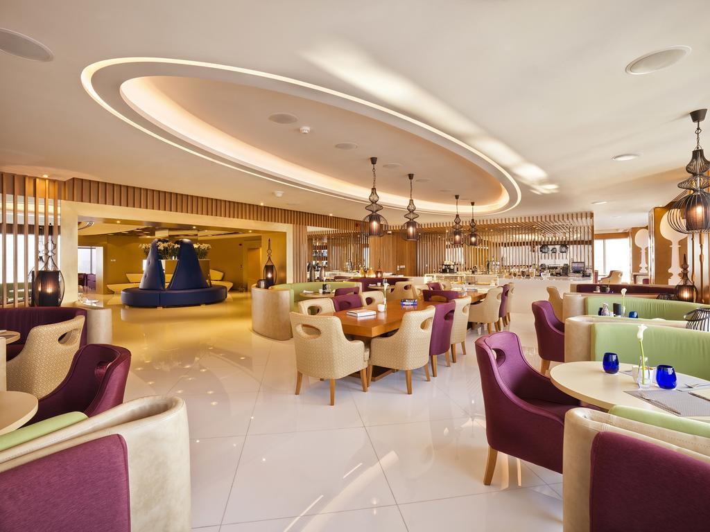 The Domain Bahrain Hotel And Spa - Adults Friendly 16 Years Plus 마나마 외부 사진 The restaurant