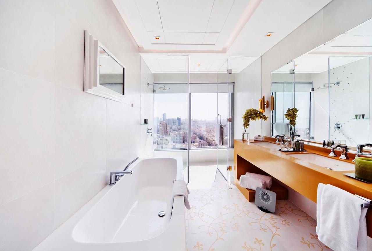 The Domain Bahrain Hotel And Spa - Adults Friendly 16 Years Plus 마나마 외부 사진 Bathroom