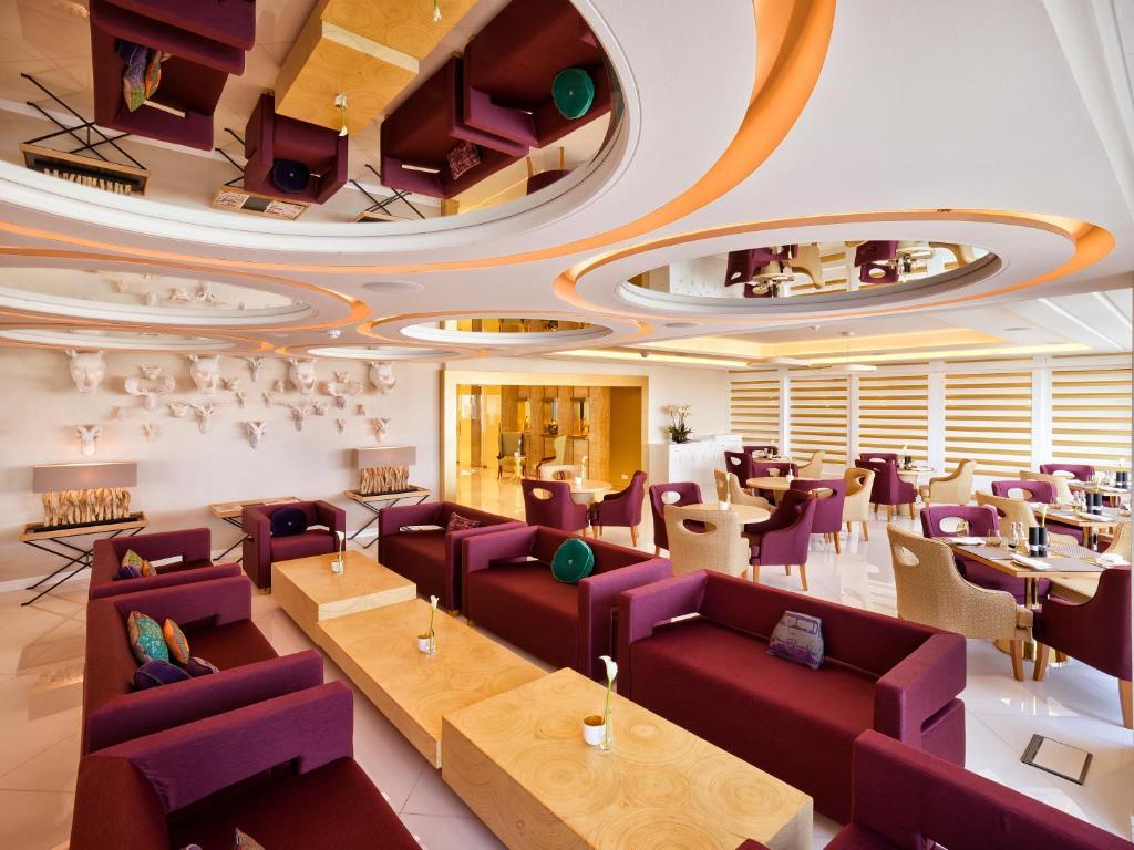 The Domain Bahrain Hotel And Spa - Adults Friendly 16 Years Plus 마나마 외부 사진 The lounge at the airport