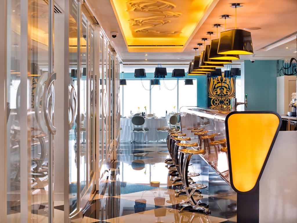 The Domain Bahrain Hotel And Spa - Adults Friendly 16 Years Plus 마나마 외부 사진 The interior of the hotel